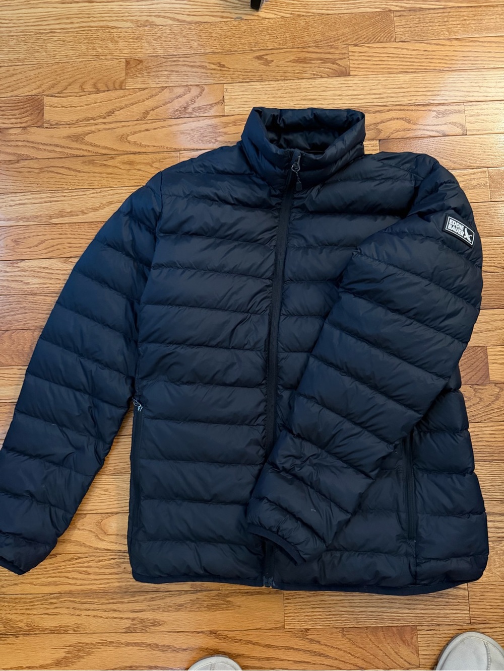 Eddie Bauer 650 Black Quilted Down Puffer Jacket. Lightweight. Packable